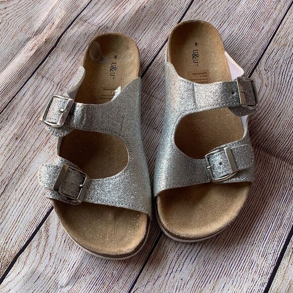 NEW U&U Slide Style Silver Sandals 8 - Picture 1 of 5